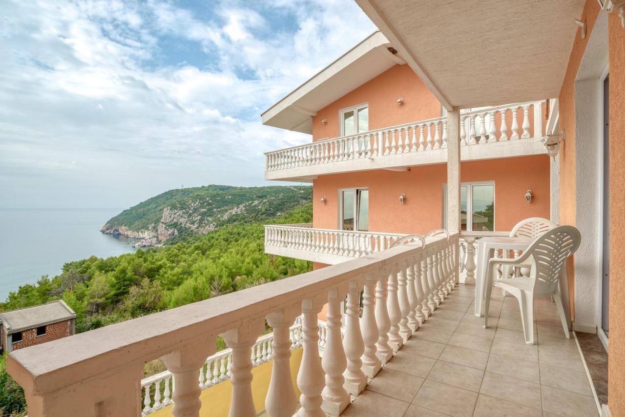 Apartmani Bronhi Sutomore Esterno foto
